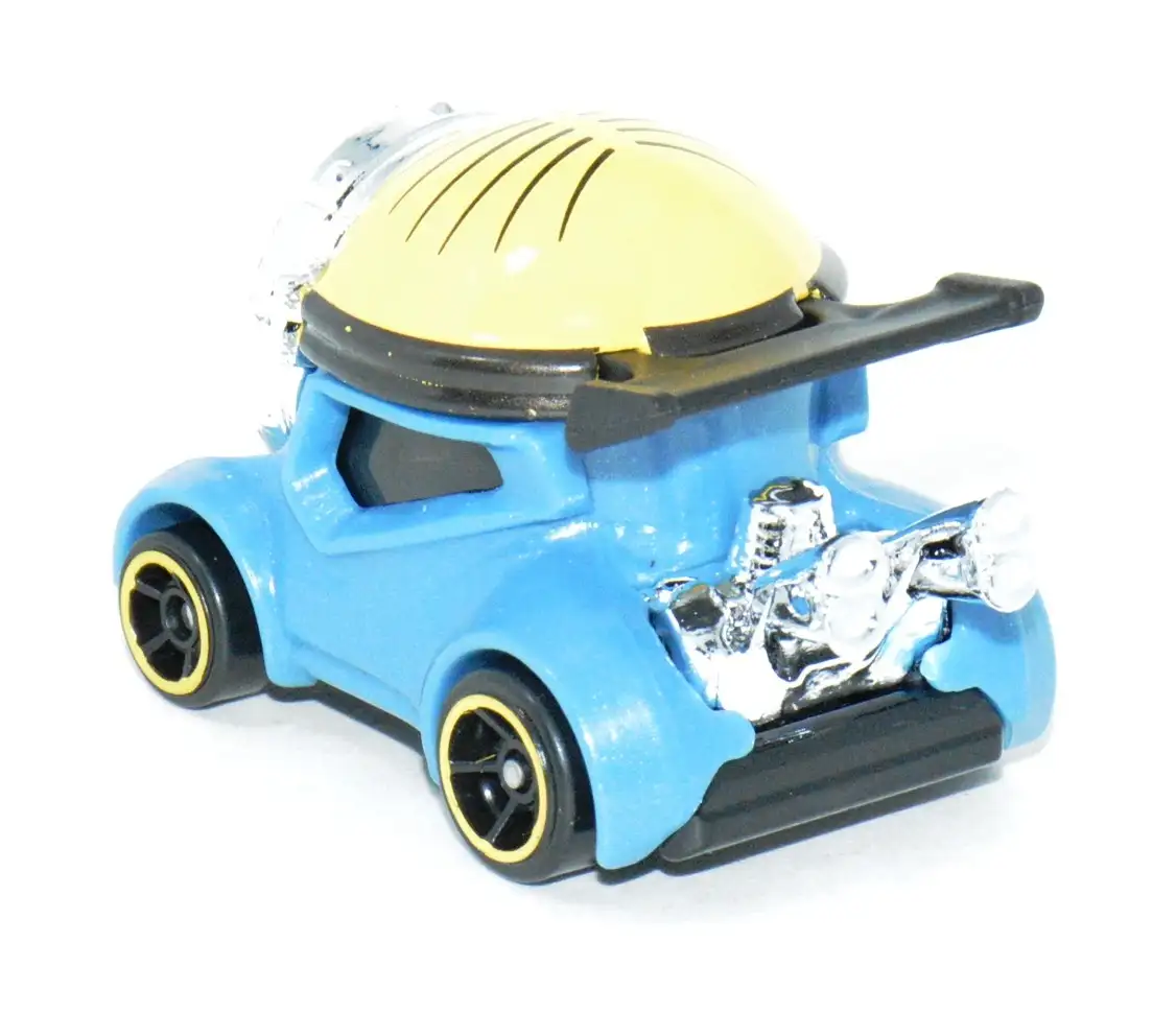 Hot Wheels Despicable Me Minion Stuart Loose Cars