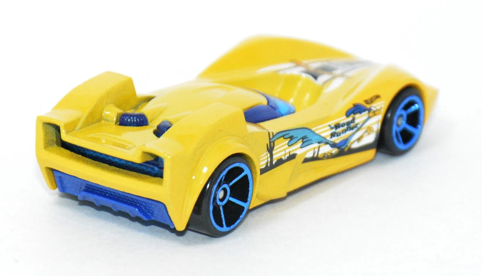 Hot Wheels Looney Tunes Scoopa Di Fuego Loose Cars