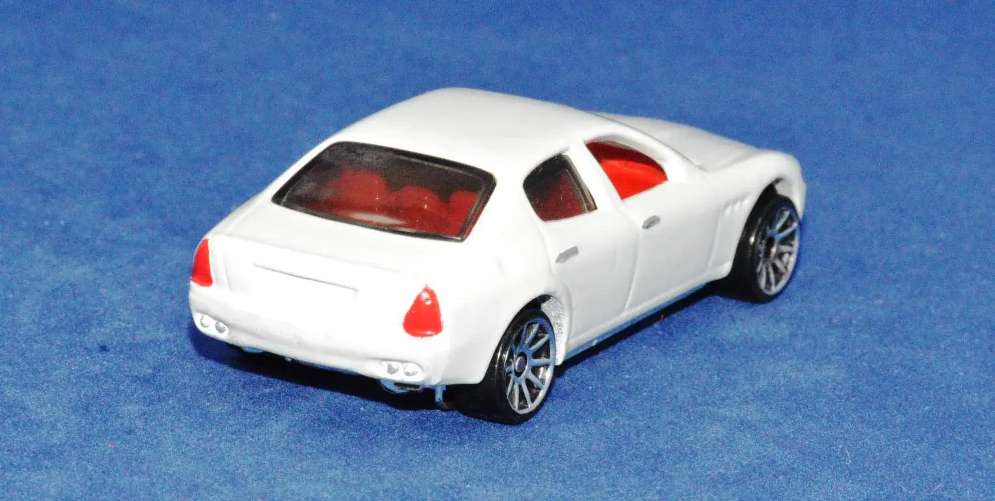 Hot Wheels Custom Maserati Quattroporte Loose Cars