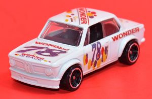 Hot Wheels Custom Wonder BMW 2002